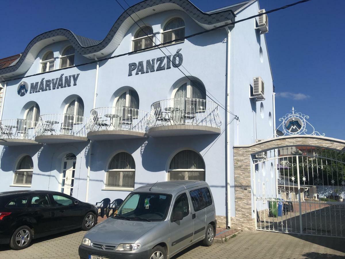 Marvany Panzio Hajduszoboszlo Luaran gambar